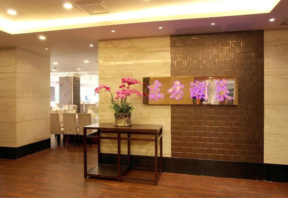 Mandarin Hotel Гуанчжоу Екстер'єр фото